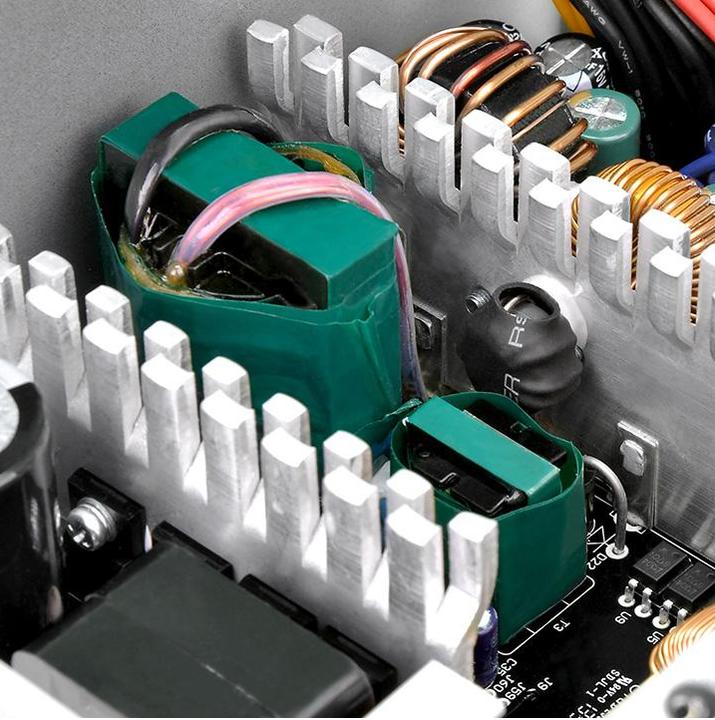 Immagine prodotto Thermaltake Berlino (630 W)