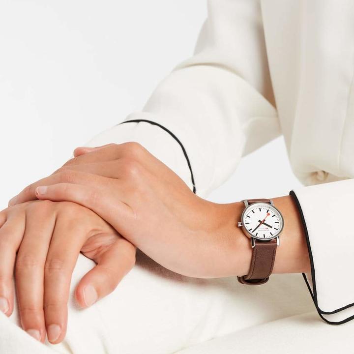 Produktbild Mondaine Classic - Vegan poliert (Analoguhr, Swiss Made, 30 mm)