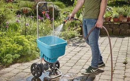 Produktbild Gardena Streuwagen XL E1