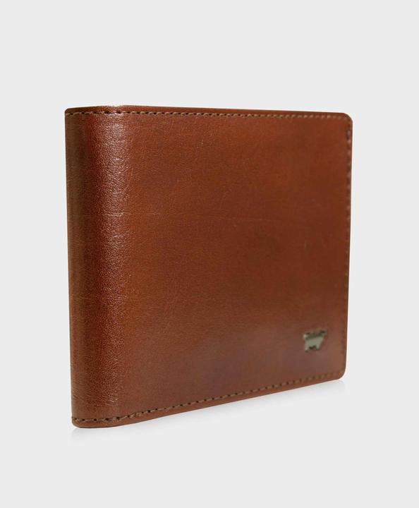 Actual product image Braun Büffel Country Rfid