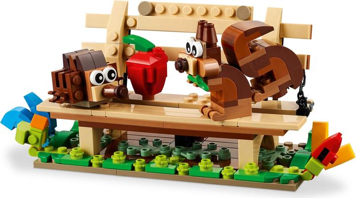 Produktbild LEGO Vogelhäuschen (31143, LEGO Creator 3-in-1)