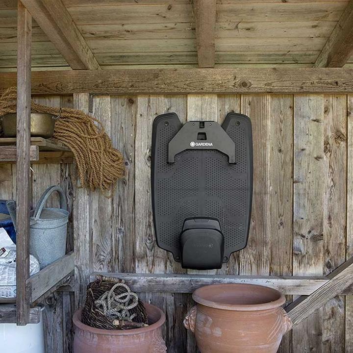 Immagine prodotto Gardena Montaggio a parete (Robot falciante, Deposito di macchine da giardino)