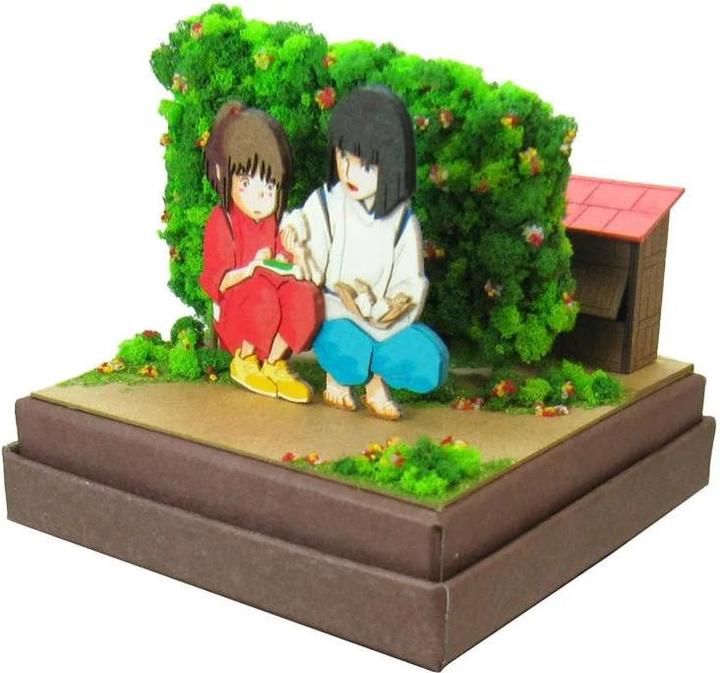 Immagine prodotto Il Viaggio di Chihiro nel Paese Magico - Chihiro e Haru - Scatola artistica di carta