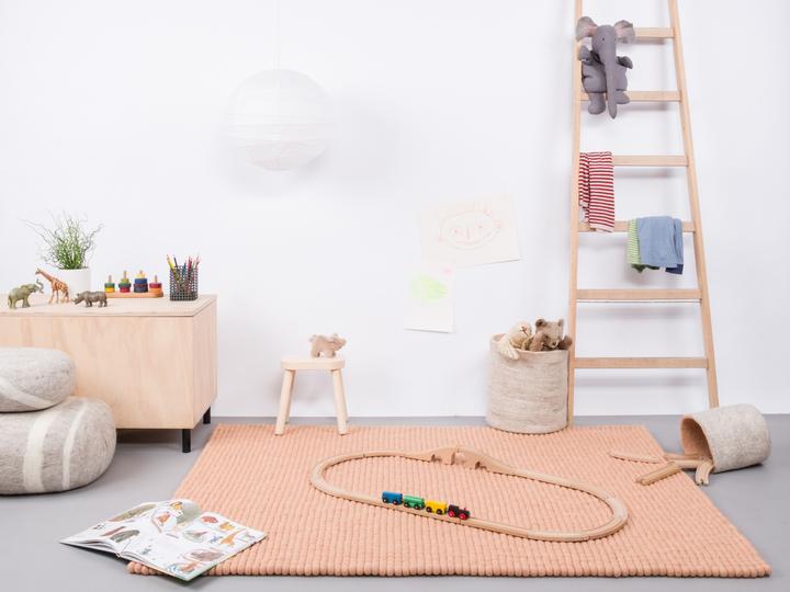 Produktbild Myfelt Merle Filzkugelteppich eckig (70 x 100 cm)