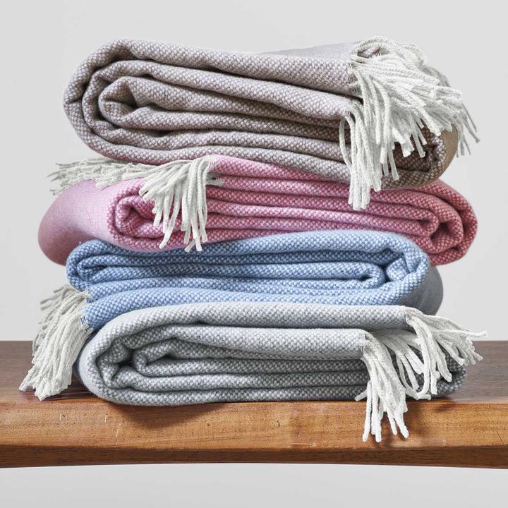 Actual product image Schlossberg Living blanket ANOUK light grey (130 x 200 cm)