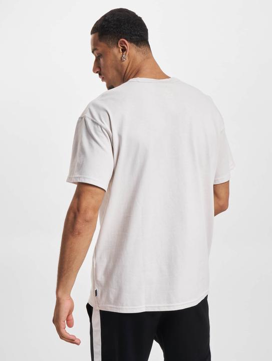 Actual product image Nike NSW Premium Essential T-Shirt - 84061 (M)
