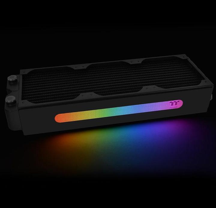 Actual product image Thermaltake Pacific CL360 Plus RGB Radiator (120 mm)
