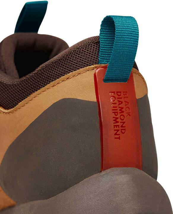 Actual product image Black Diamond M Mission Lthr Lw Wp Aprch Shs (41)
