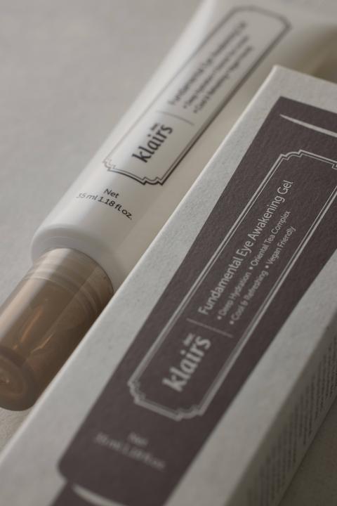 Immagine prodotto Klairs Risveglio fondamentale degli occhi (Gel, 35 ml, Giorno + Notte)
