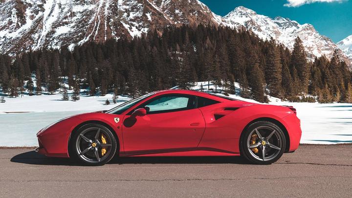 Immagine prodotto 6h noleggio Ferrari