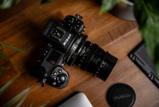 Produktbild Voigtländer Ultron 75mm / 1.9 S.C. VM schwarz (Leica M)