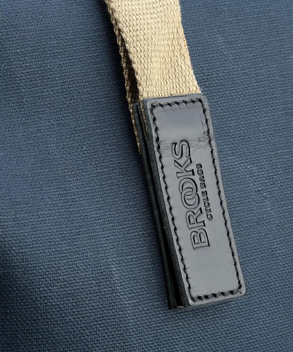 Actual product image Brooks England Pickwick (26 l)