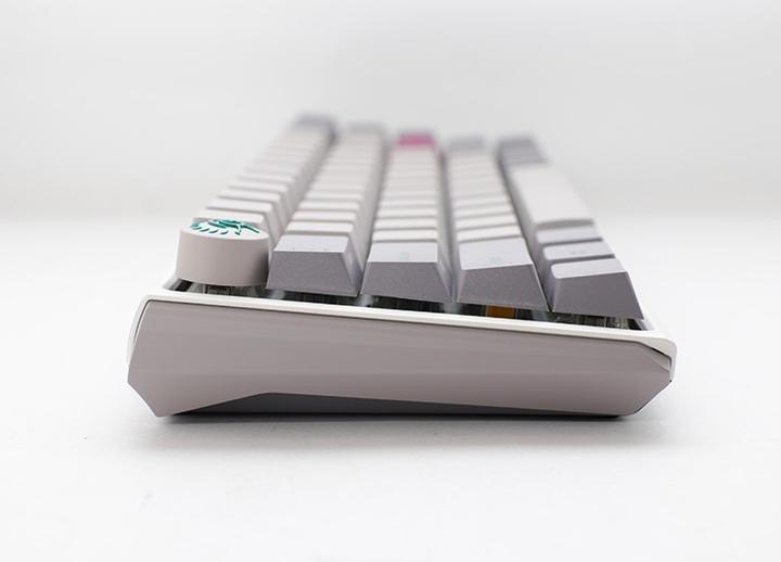 Produktbild Ducky One 3 Mist Grey SF Gaming Tastatur, RGB LED - MX-Red (DE, Kabelgebunden)