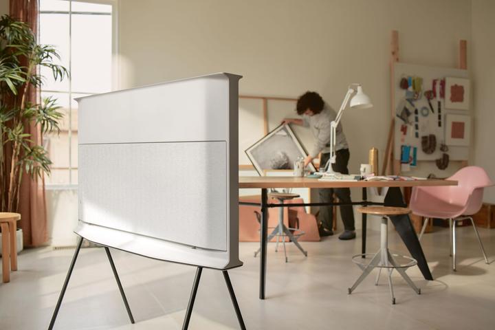 Produktbild Samsung QE55LS01RA Serif 2.0 (55", QLED, 4K, 2019)