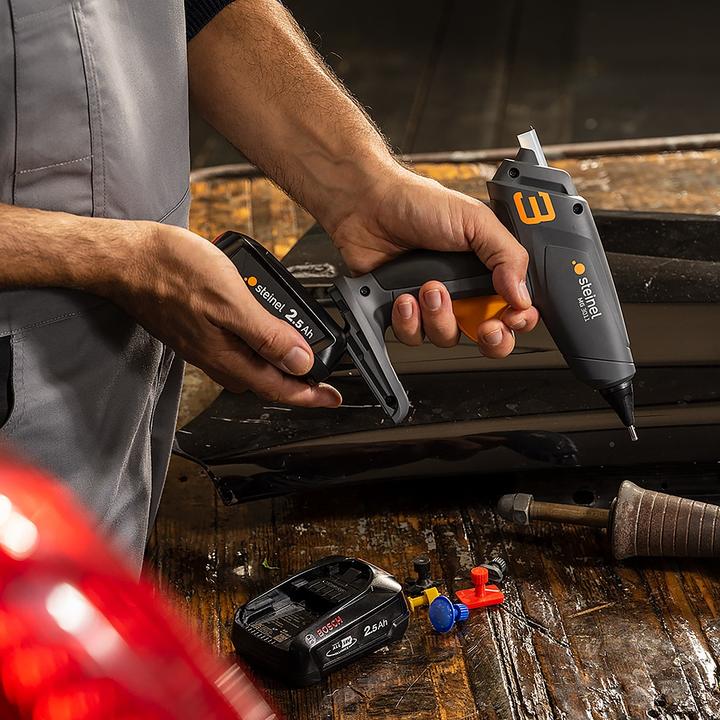 Actual product image Steinel Gluematic 7011 glue gun Koff