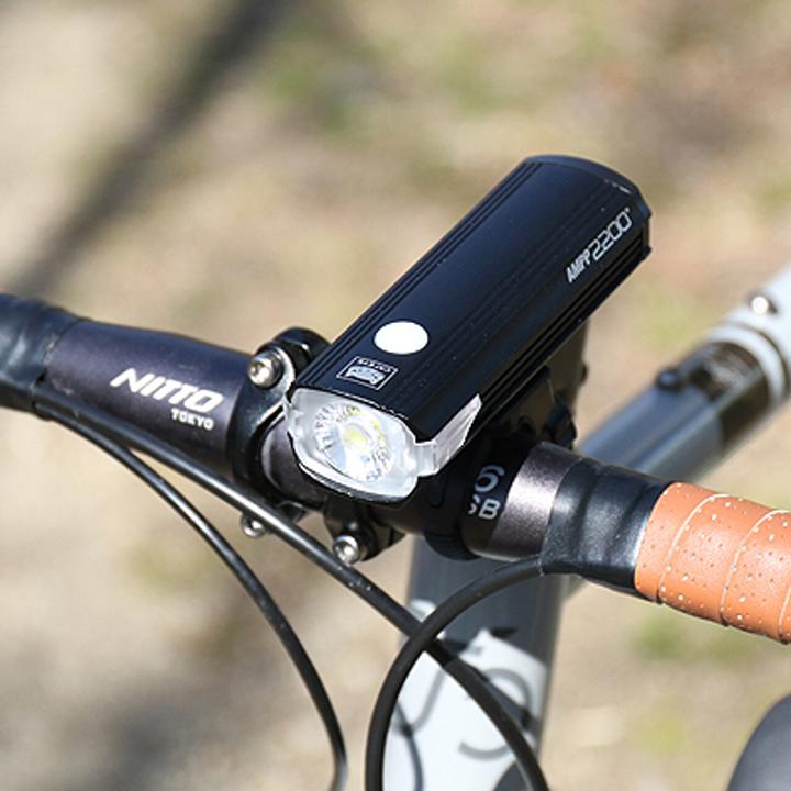 Produktbild CatEye AMPP2200 Scheinwerferrad - Fahrradbeleuchtung max.2200 Lumen -Markendauer 1 bis 60 Stunden -U (2200 lm)