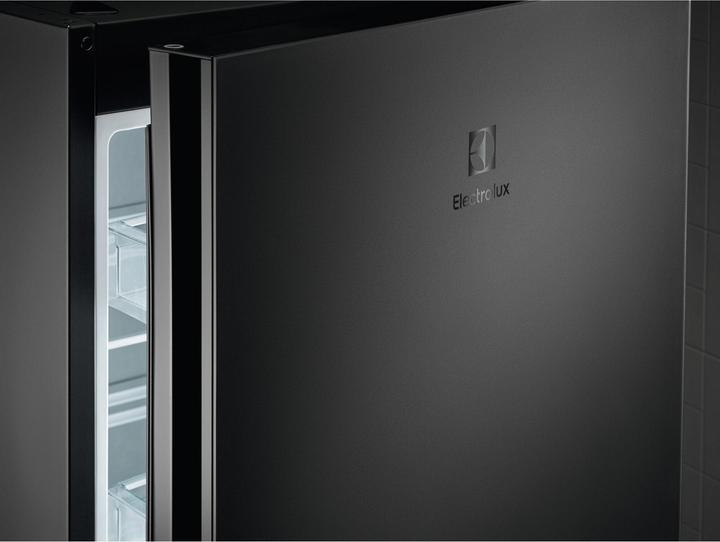 Actual product image Electrolux REFRIGERATOR LNT7ME32M1 ELX (330 l)