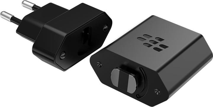 Actual product image BlackBerry Charger USB EU UK NA World Adapter (13.50 W)
