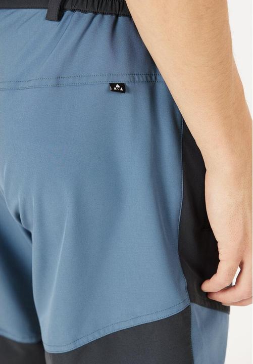 Actual product image Whistler Avian (S)