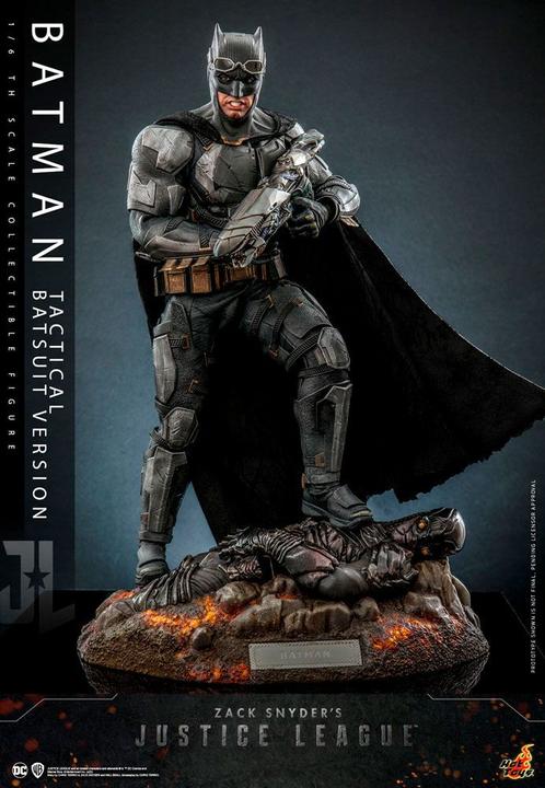 Actual product image Hot Toys Zack Snyder's Justice League figurine 1/6 Batman (Tactical Batsuit Version) 33 cm