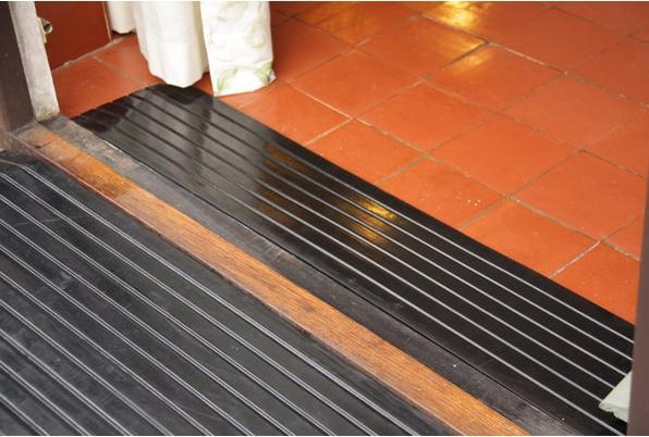 Immagine prodotto The Ramp People Rampa in caucciù 100 x 540 x 900 mm