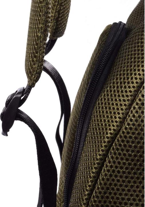 Produktbild KCB Mittelgrosser Anti-Diebstahl Rucksack 3D