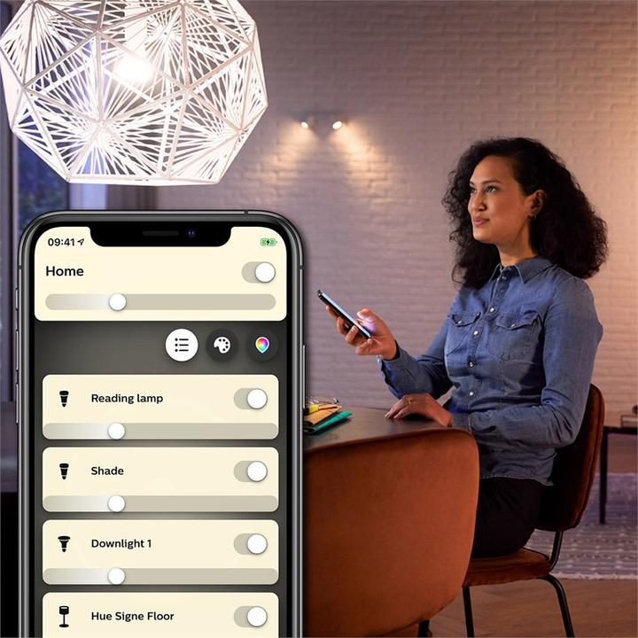 Actual product image Philips Hue White BT (E27, 9.50 W, 806 lm, 2 x, F)