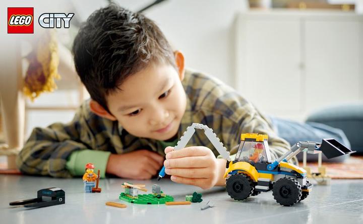 Actual product image LEGO 60385 Wheel loader (60385, LEGO City)