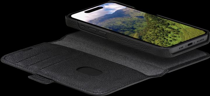 Actual product image dbramante1928 New York (Apple iPhone 15 Pro)