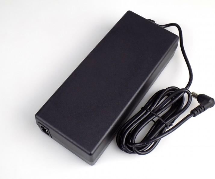 Sony ACDP-120E03 Adaptateur secteur (120 W)