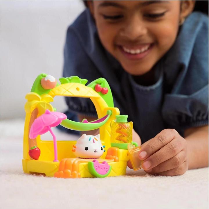 Actual product image Gabby's Dollhouse - Kuchi's Juice Bar Balcony Playset
