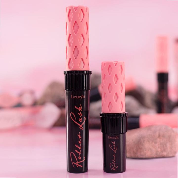 Actual product image BeneFit Cosmetics Roller Lash (Black)