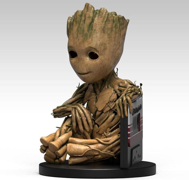 Immagine prodotto Semic Baby Groot (17 x 25 cm)