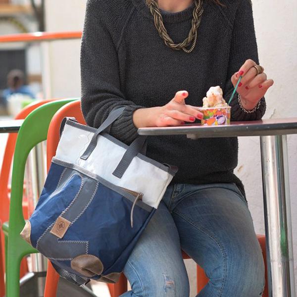 Produktbild 360Grad Handtasche Deern Mini