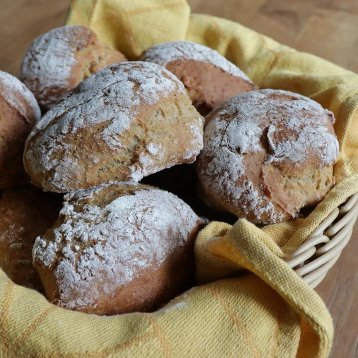 Immagine prodotto Abnehmen mit Brot und Kuchen Teil 2 (Tedesco, Güldane Altekrüger, 2019)