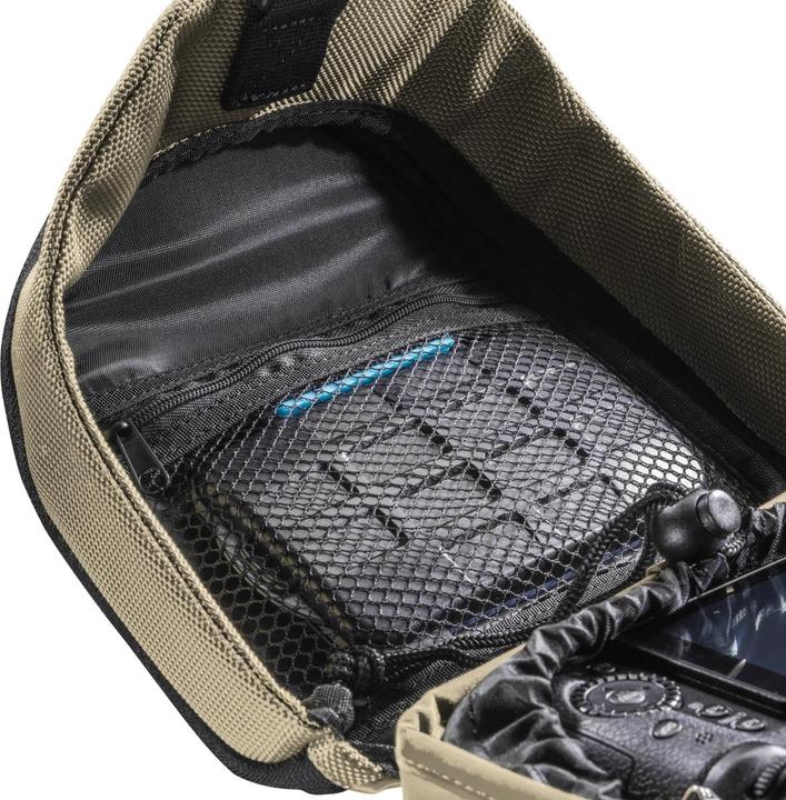 Produktbild mantona Premium Colttasche sand (Kamera Schultertasche, Kamera Bereitschaftstasche, 6.56 l)