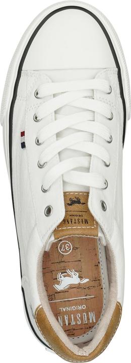 Actual product image Mustang Sneaker (40)