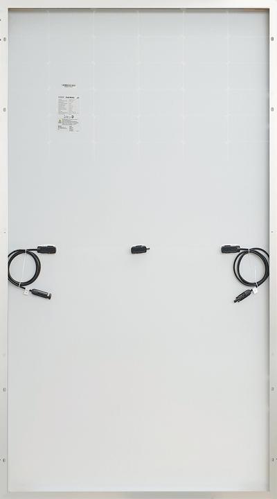Actual product image Schwaiger Balcony power station + inverter (600 W, 1.46 kg)