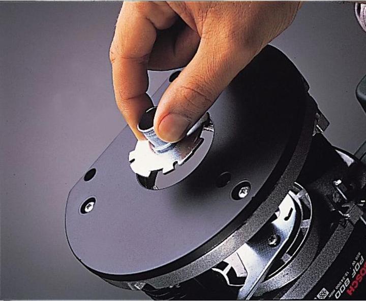 Produktbild Bosch Professional Zubehör Kopierhülse für Bosch-Oberfräsen, mit Schnellverschluss, 13 mm