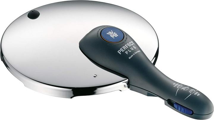 Produktbild WMF Schnellkochtopf 2tlg 4,5+3,0l Dampfkochtopf Perfect Plus Induktion Edelstahl 18/10 (22 cm, Dampfkochtopf)