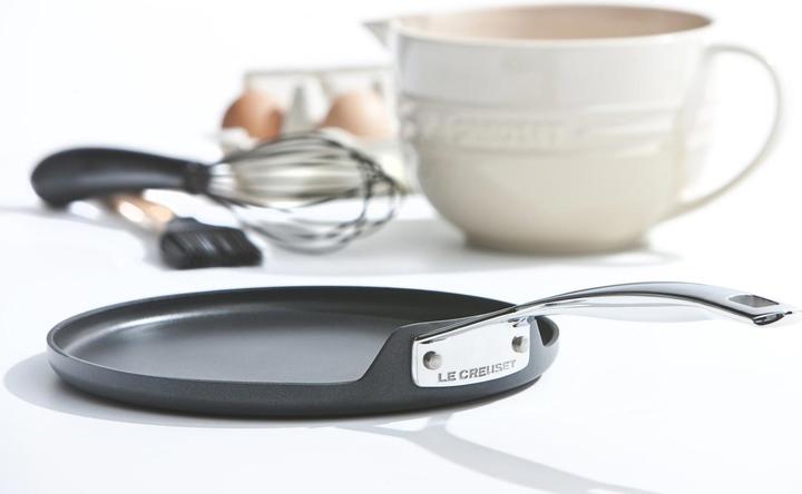 Le Creuset Crêpière (24 cm, Poêle à crêpe, Fonte d'aluminium)