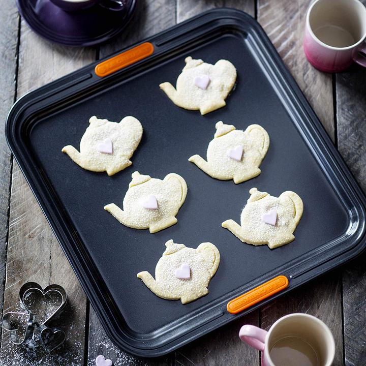 Actual product image Le Creuset Baking tray (31 cm)