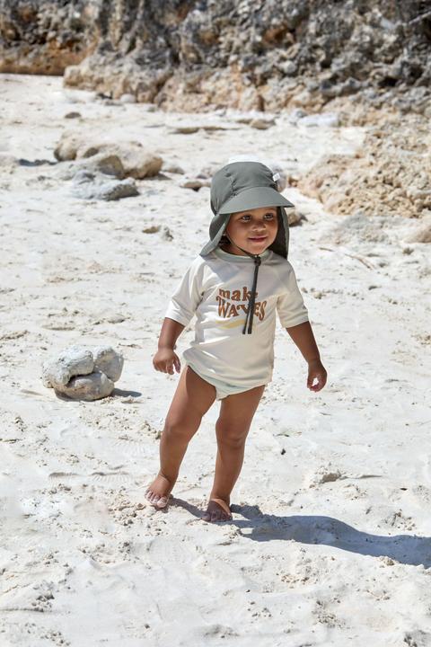 Actual product image Lässig Baby-Bademode Schirmmütze mit Nackenschutz LSF Sun Protection