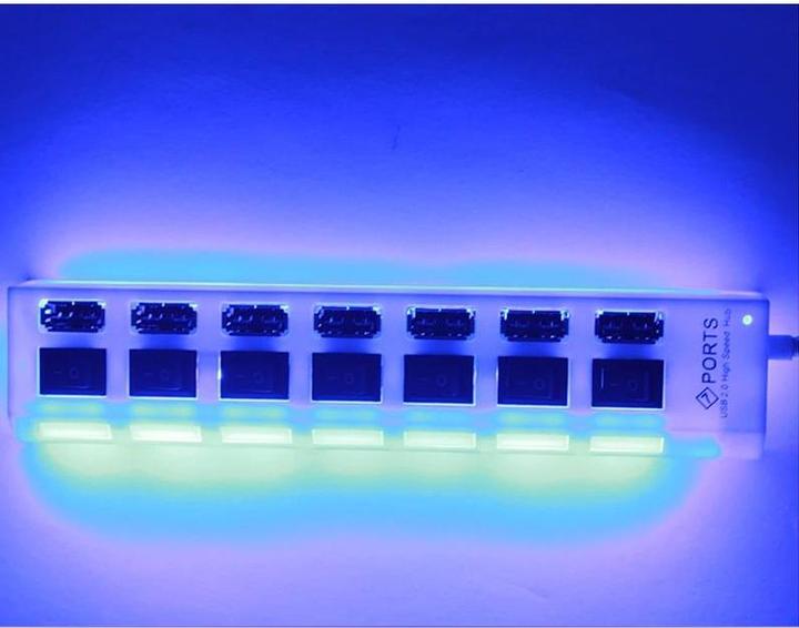 Image du produit Hermex Hub USB Adaptateur USB-A 2.0 7 ports avec interrupteur marche/arrêt et lumière (USB-A, 7 Ports)