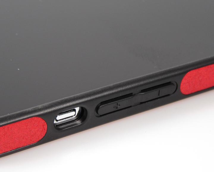 Actual product image PhoneLook Coque Premium Cuir avec surpiqûres et trou (Apple iPhone 13 Pro Max)