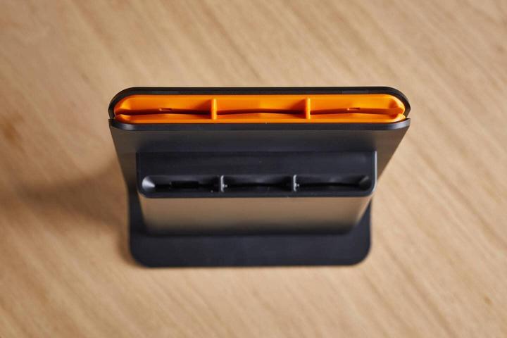 Actual product image Fiskars Functional shape plastic knife case for 5 knives