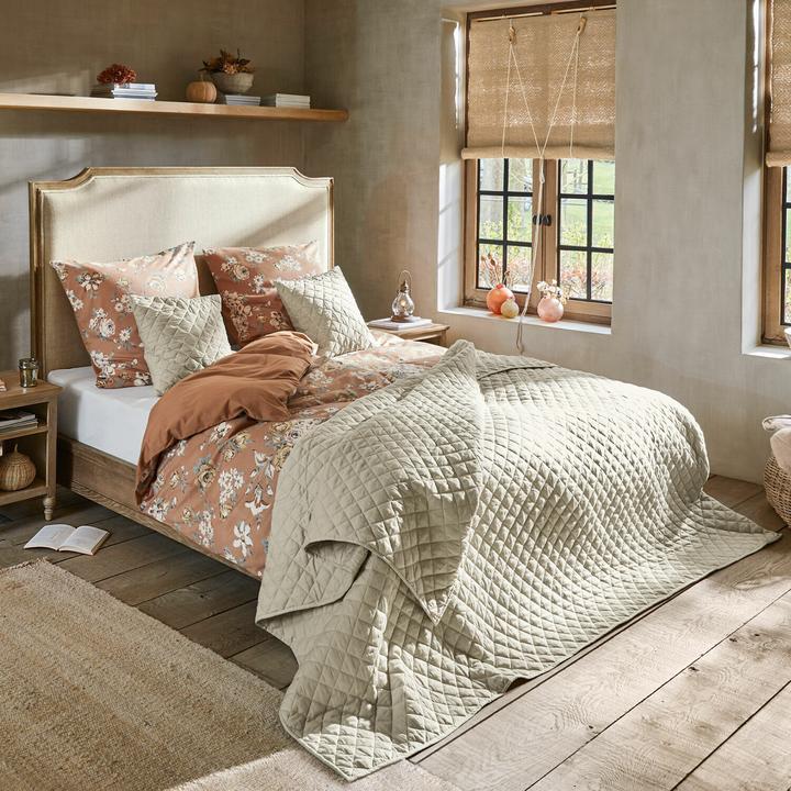Actual product image Loberon Bed Catham antique beige (180 x 200 cm)