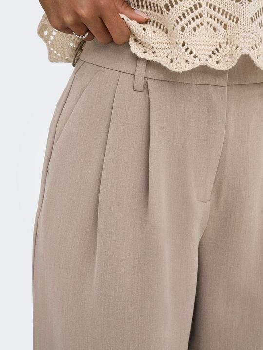 Image du produit Only ONLHATTIE Gerade geschnitten, verjüngt Hose Hose (W38/L32)