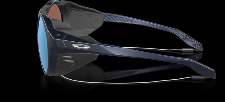 Actual product image Oakley Clifden