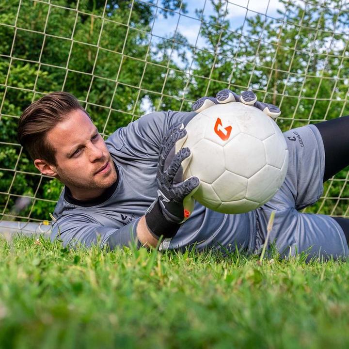 Produktbild Catch & Keep Fussballhandschuhe Fly Grey Soul Gr. 8 Grau Torwart Keeper Goalie Handschuhe (8)